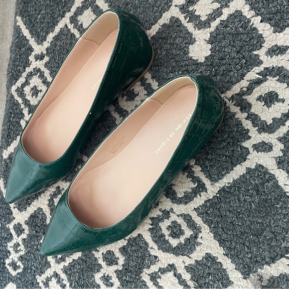 Croc pointed toe flat - Picture 3 of 4